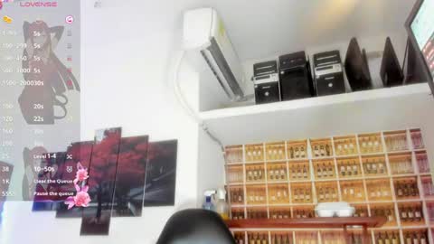 Snapshot of _shirleyy_ chatting on May 22, 2026, 6:57 pm Shirley online show from May 22, 2026, 6:57 pm