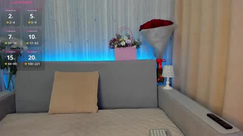 _smetanka_ online show from February 5, 2025, 11:55 am