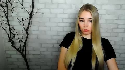 Rachel online show from December 15, 2024, 2:05 pm