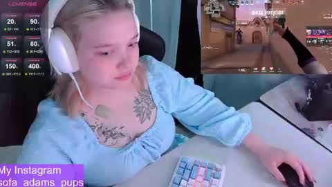Snapshot of _sofia_adam_ chatting on June 23, 2026, 8:12 am pups online show from June 23, 2026, 8:12 am