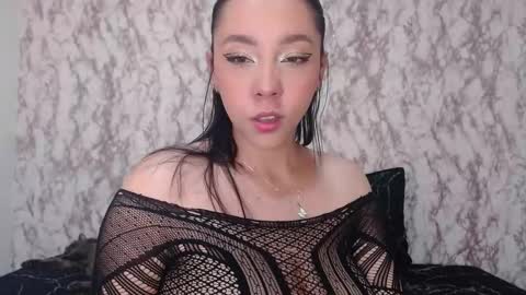 Sofia Parker online show from February 6, 2025, 7:13 am