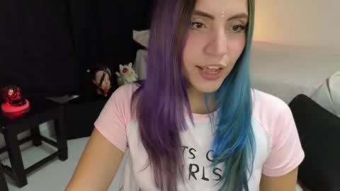 Sofia online show from March 8, 2025, 11:28 pm