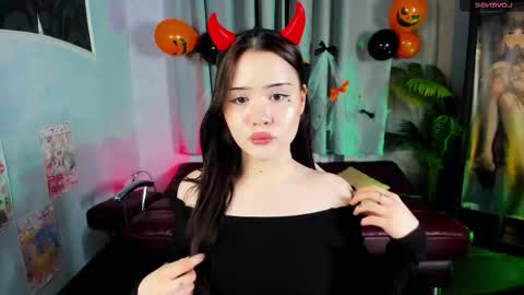 Brittany online show from October 25, 2025, 12:51 am