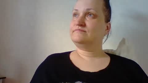 Melisa online show from February 23, 2025, 3:18 pm