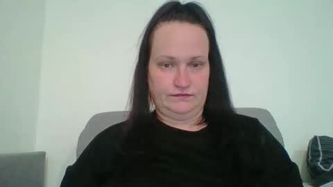Melisa online show from October 15, 2025, 7:36 pm