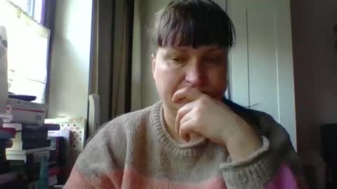 Snapshot of _squirty_pussyyy_ chatting on April 1, 2026, 6:14 am Melisa online show from April 1, 2026, 6:14 am