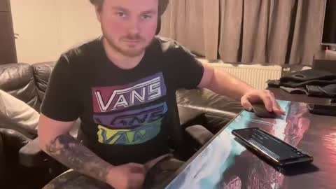 _stevie___ online show from February 6, 2025, 4:36 pm