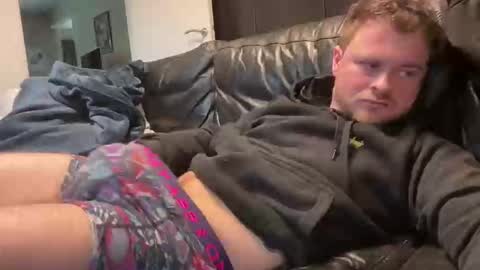 _stevie___ online show from February 9, 2025, 2:40 pm