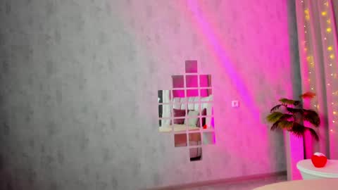  Sunpuddle online show from April 21, 2026, 2:51 am