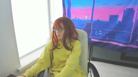 Snapshot of _suunbeam_ chatting on May 12, 2026, 7:16 am Sun online show from May 12, 2026, 7:16 am