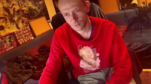 Snapshot of _svenerd_____ chatting on April 15, 2026, 8:31 pm _svenerd_____ online show from April 15, 2026, 8:31 pm
