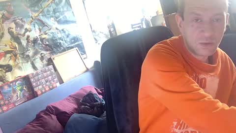 Snapshot of _svenerd_____ chatting on May 11, 2026, 11:49 am _svenerd_____ online show from May 11, 2026, 11:49 am