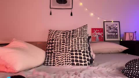 Ann online show from November 4, 2025, 6:18 pm