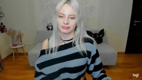 Marie online show from February 17, 2025, 7:10 pm