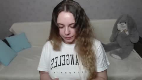 Lana online show from March 8, 2025, 11:05 am