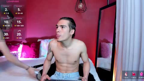    online show from May 14, 2026, 2:35 pm