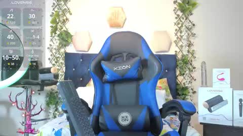 Snapshot of _taylor_black chatting on November 22, 2025, 3:33 pm Taylor online show from November 22, 2025, 3:33 pm