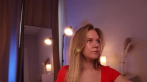 Annie online show from March 11, 2025, 1:37 am