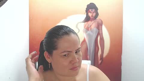 Snapshot of _thamaraa_ chatting on April 17, 2026, 2:14 am Tamara online show from April 17, 2026, 2:14 am