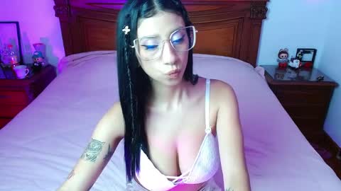 _the_dark_side_of_the_moon_ online show from April 2, 2026, 1:58 am