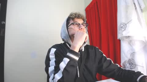 Thomas online show from January 19, 2025, 8:51 pm