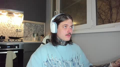 _torfin_ online show from January 11, 2025, 6:01 pm