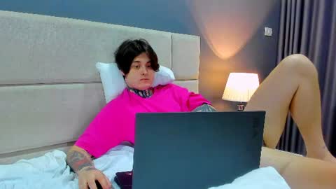 _torfin_ online show from June 21, 2026, 4:26 am