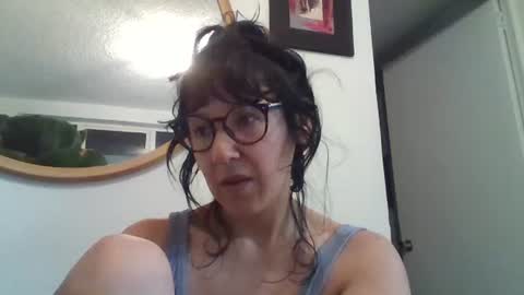 _tutti_frutti_ online show from March 10, 2026, 4:50 am