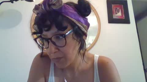 Snapshot of _tutti_frutti_ chatting on June 22, 2026, 3:25 am _tutti_frutti_ online show from June 22, 2026, 3:25 am