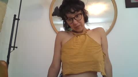 Snapshot of _tutti_frutti_ chatting on July 21, 2026, 9:06 pm _tutti_frutti_ online show from July 21, 2026, 9:06 pm