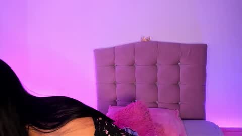 Vale online show from December 23, 2025, 2:53 am