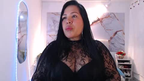 Snapshot of _valeriamiller chatting on October 5, 2025, 8:29 pm valeria online show from October 5, 2025, 8:29 pm