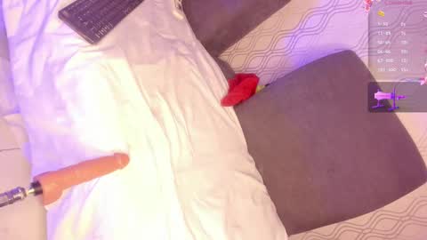 Snapshot of _vennuss_ chatting on January 8, 2025, 1:52 pm Venus online show from January 8, 2025, 1:52 pm