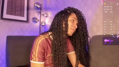 Snapshot of _vennuss_ chatting on February 3, 2025, 4:57 am Venus online show from February 3, 2025, 4:57 am