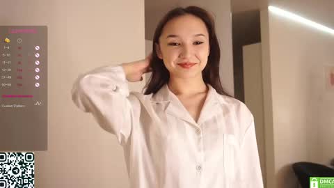 Viola online show from March 7, 2025, 4:55 pm