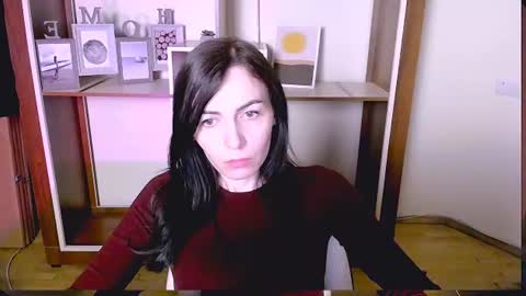 Snapshot of _violax_ chatting on June 15, 2026, 4:53 pm Vio online show from June 15, 2026, 4:53 pm