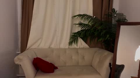 Violet online show from January 11, 2025, 2:30 am