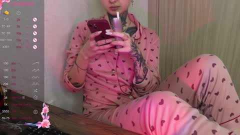 Alis online show from February 6, 2025, 5:30 pm