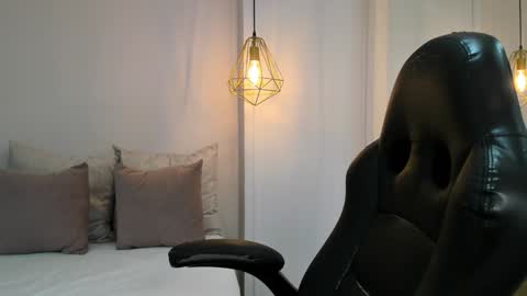  Vix  online show from December 30, 2024, 11:06 pm