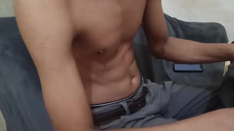 _vov_ online show from March 7, 2025, 2:12 pm