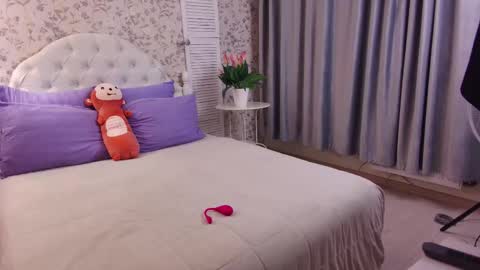 Wendy online show from October 10, 2025, 1:37 am