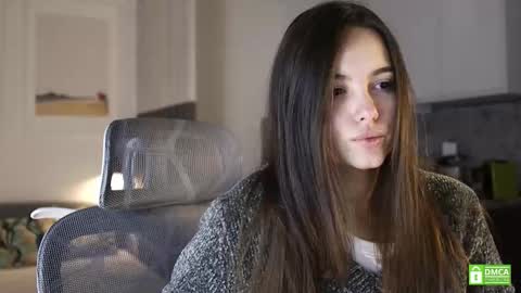 Kristina online show from November 21, 2025, 11:20 am