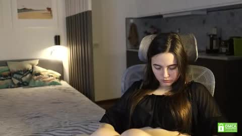 Kristina online show from November 30, 2025, 11:58 am