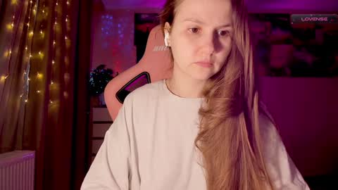 Enni online show from February 1, 2025, 7:36 am