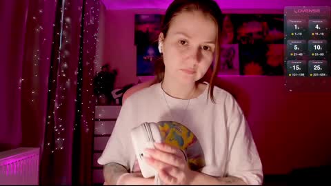 Enni online show from March 8, 2025, 7:38 am