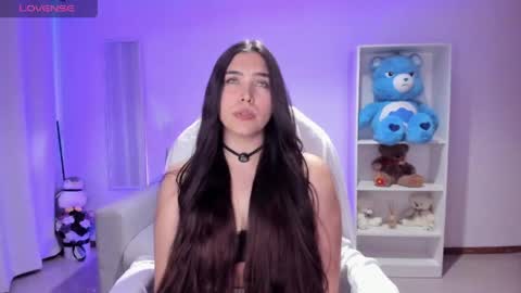 Snapshot of _wtdreamgirl chatting on June 7, 2026, 8:40 am Luisa online show from June 7, 2026, 8:40 am
