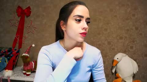 Alisa online show from December 27, 2024, 8:07 pm