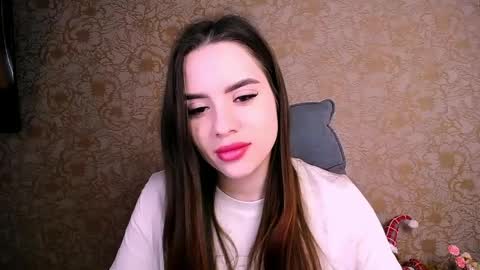 Alisa online show from April 7, 2026, 5:19 am