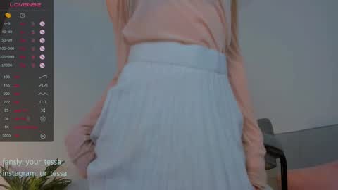 Tessa -  online show from February 11, 2025, 12:27 pm