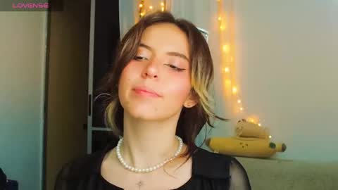 _yourcherrybomb online show from February 28, 2025, 6:43 am